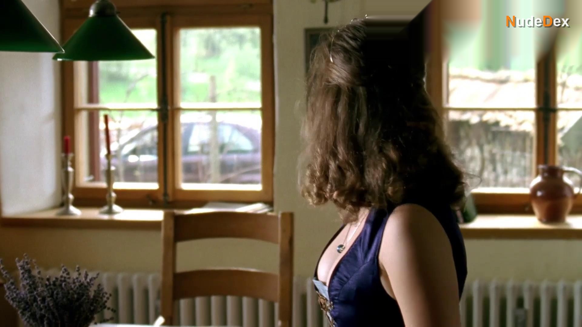 Liv Lisa Fries in Stronger Than Blood, photo 6