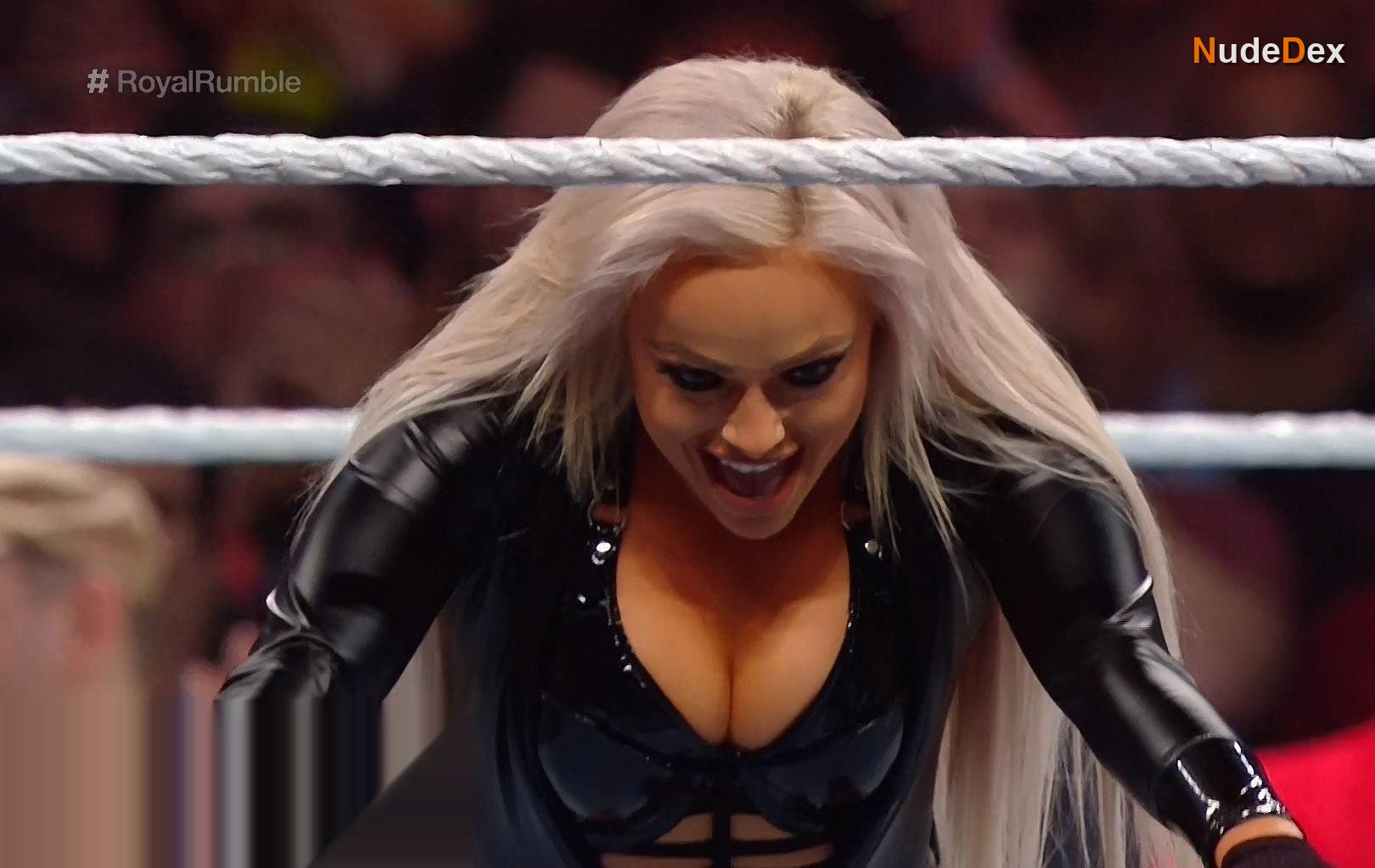 Liv Morgan in Live With Kelly, photo 4