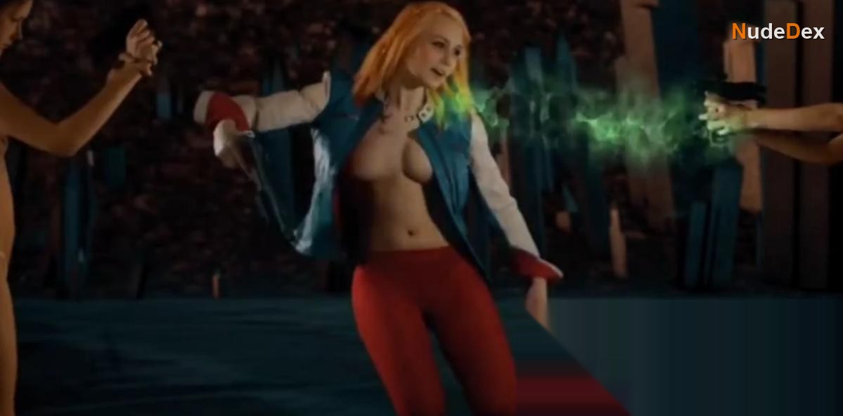 Liz Charly in The League Of Superheroes, photo 1