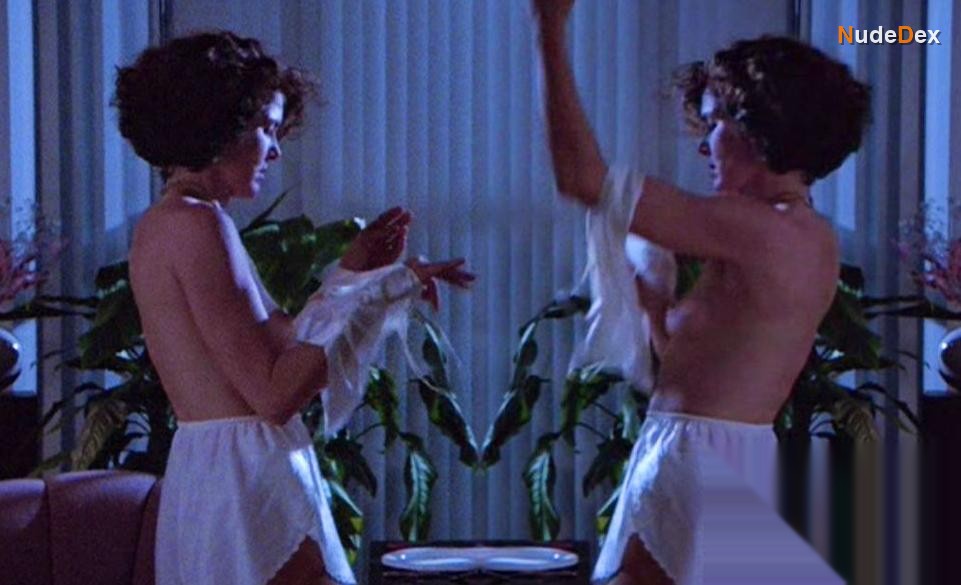 Lois Chiles in Creepshow 2, photo 4