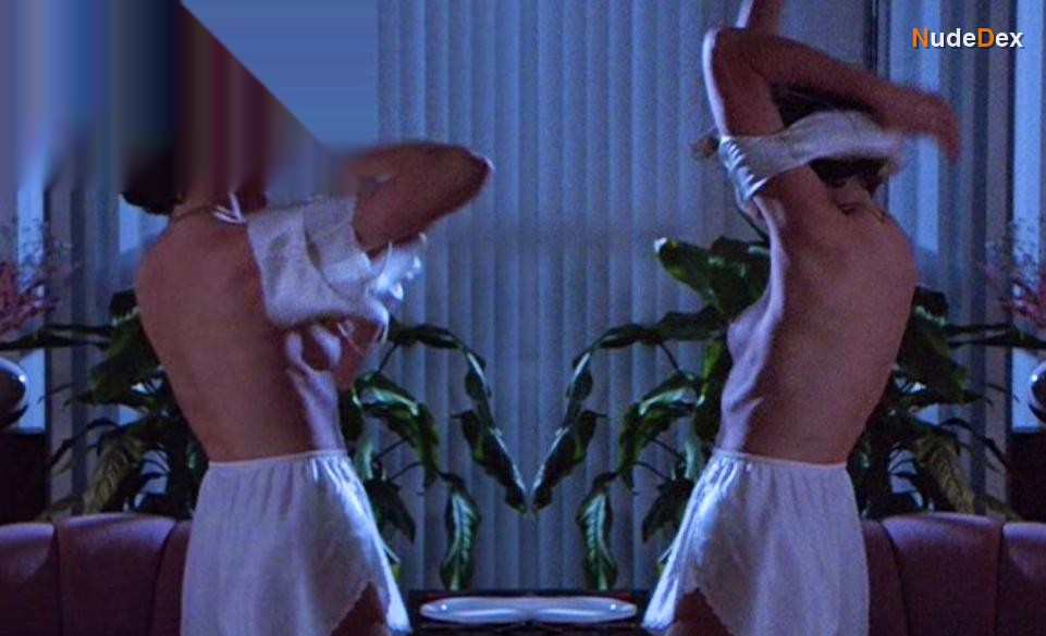 Lois Chiles in Creepshow 2, photo 5