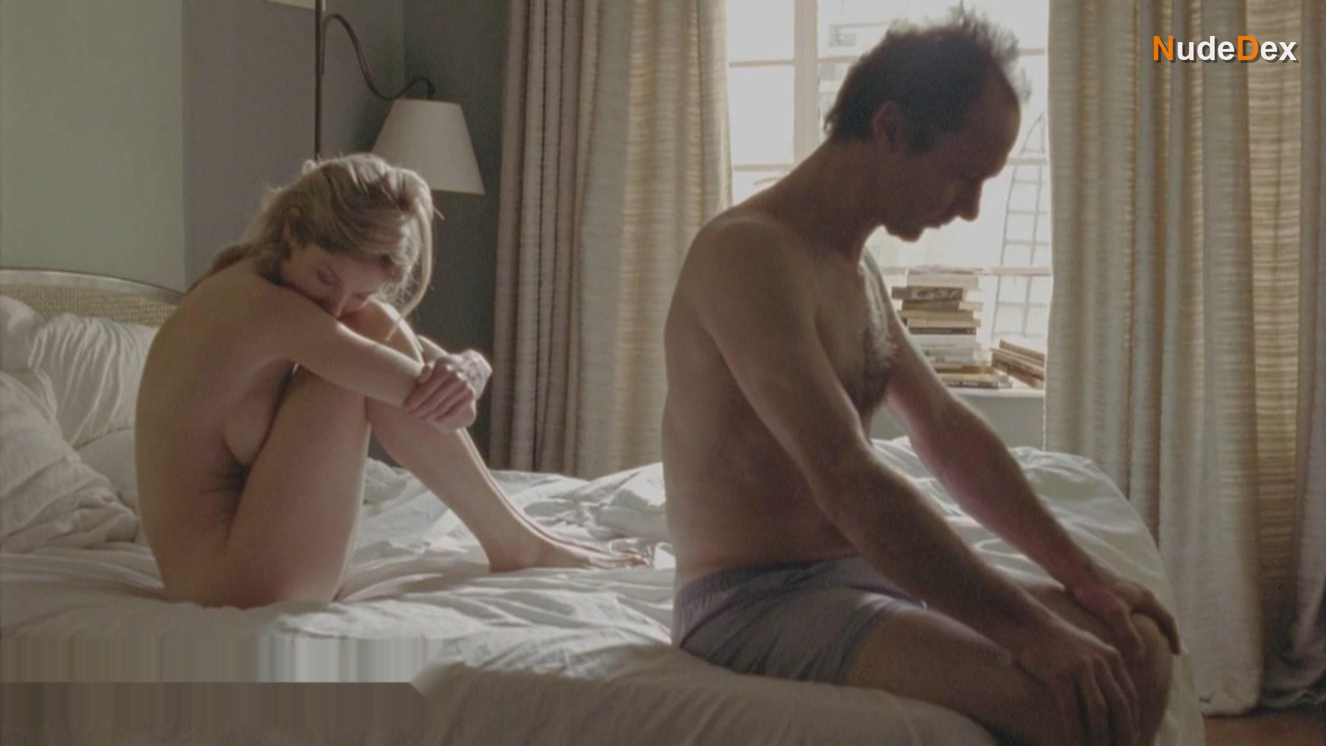 Lola Peploe in Out Of Here, photo 1