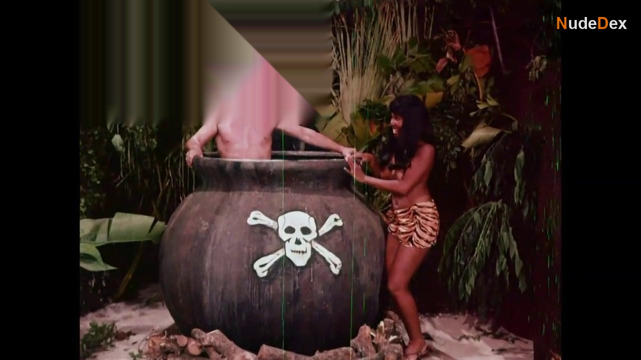 Loray White in Miss Nymphets Zap In, photo 1