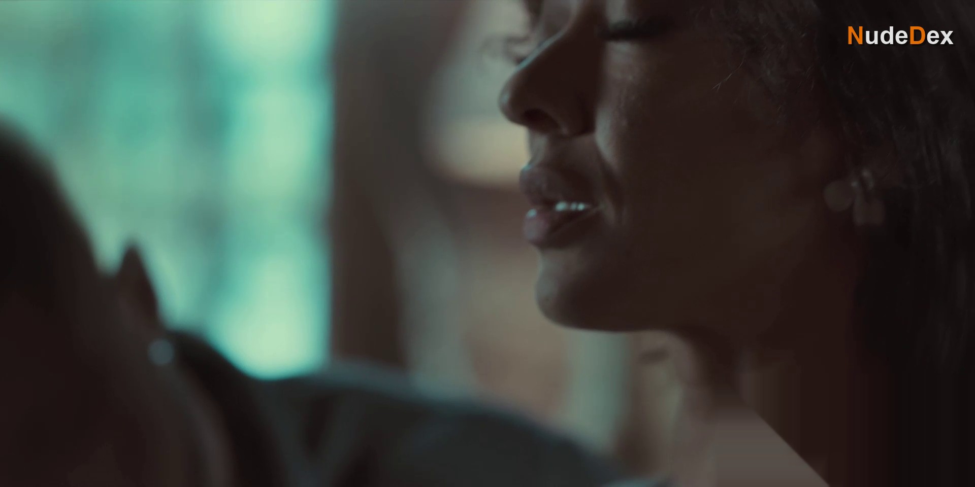 Lorcia Cooper Khumalo in Fatal Seduction, photo 2
