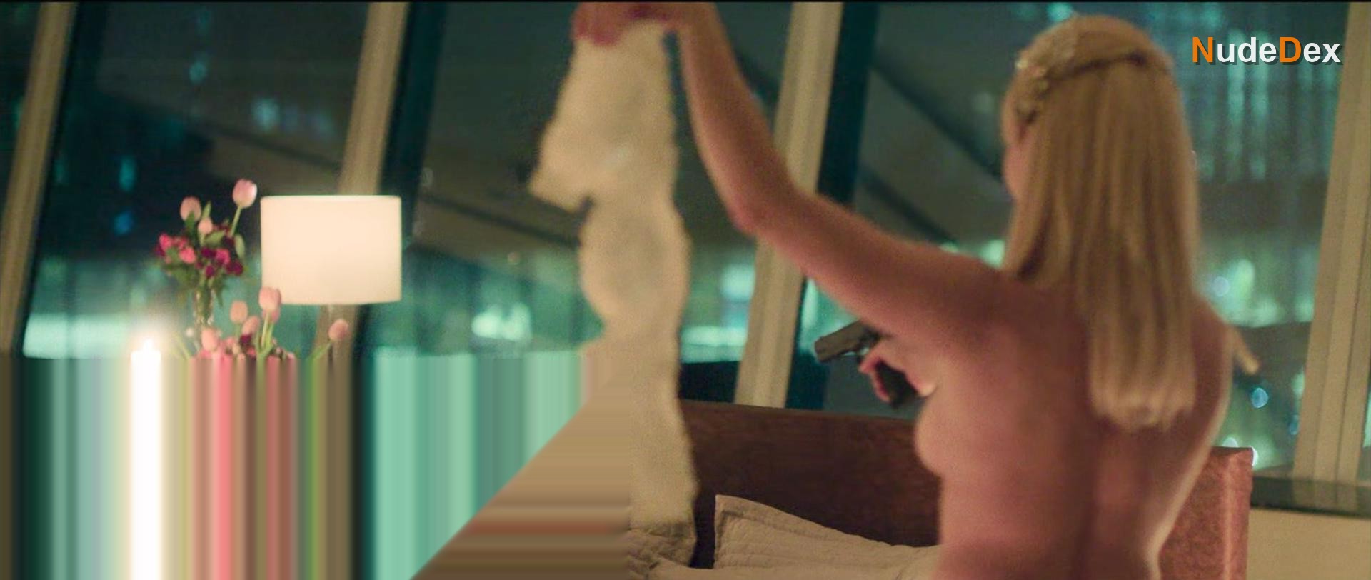 Lorena Comparato in Elize: Shadows Of A Woman, photo 2