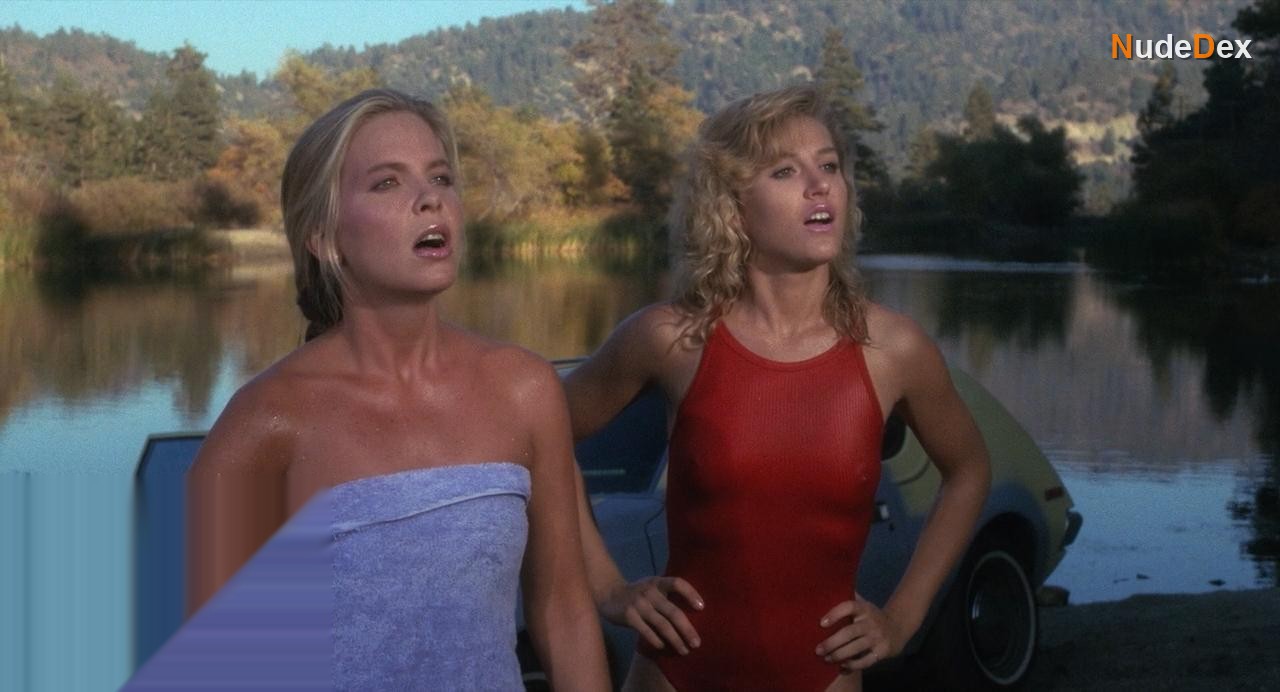 Lori Birdsong in Munchies, photo 2