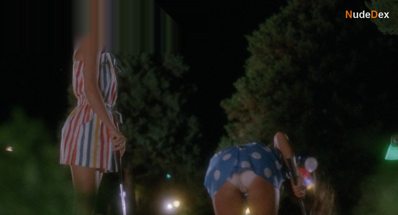 Lori Birdsong in Munchies, photo 7