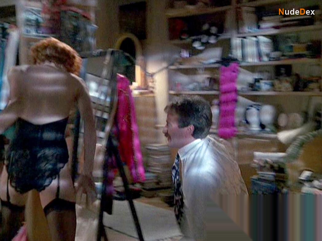 Lori Petty in Cadillac Man, photo 5