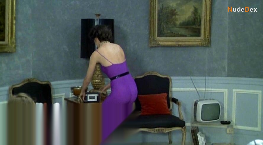 Lorraine Bracco in Duos Sur Canape, photo 9