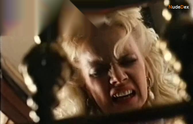Louise Germaine in Midnight Movie, photo 14