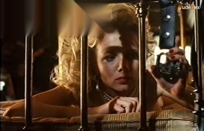 Louise Germaine in Midnight Movie, photo 17