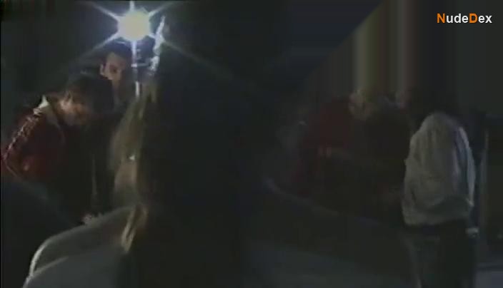 Louise Monot in A Poil, photo 5
