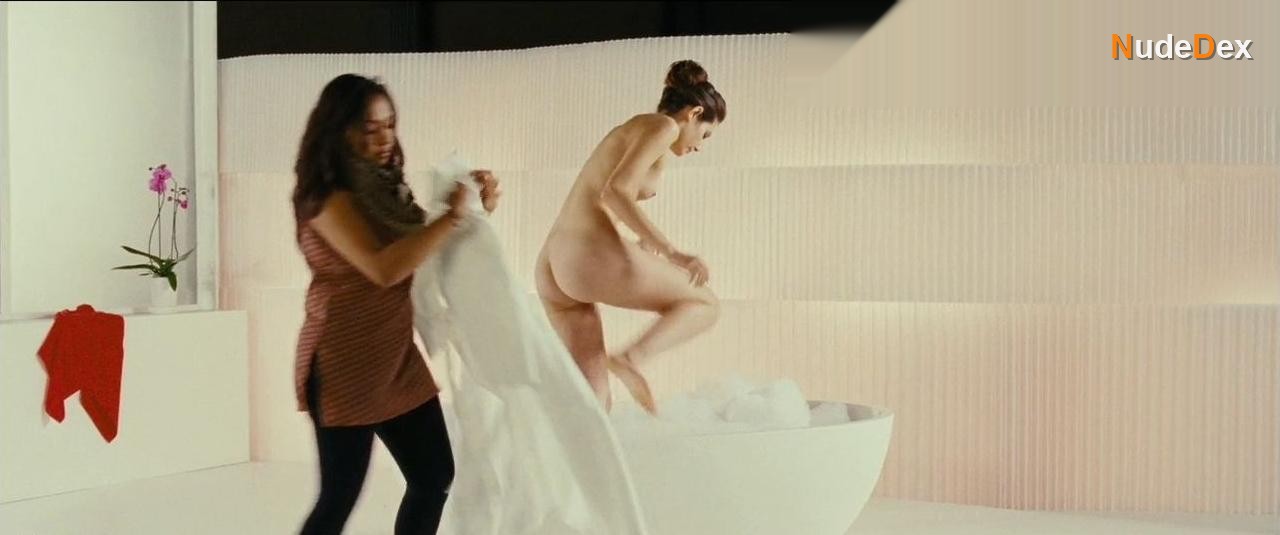 Louise Monot in Girl On A Bicycle, photo 1