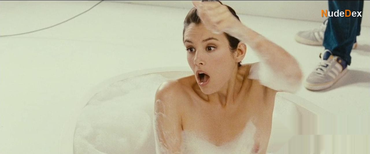 Louise Monot in Girl On A Bicycle, photo 5