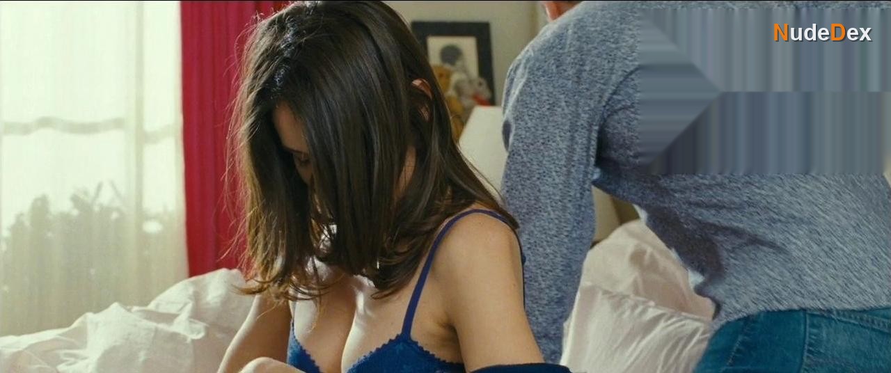 Louise Monot in Girl On A Bicycle, photo 8