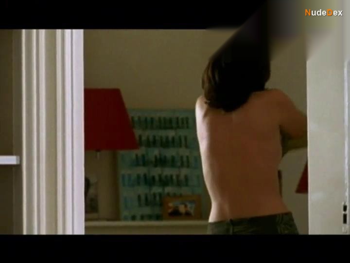 Louise Monot in La Vie Devant Nous, photo 4