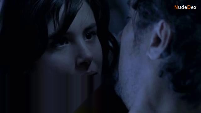 Louise Monot in La Vie Devant Nous, photo 6