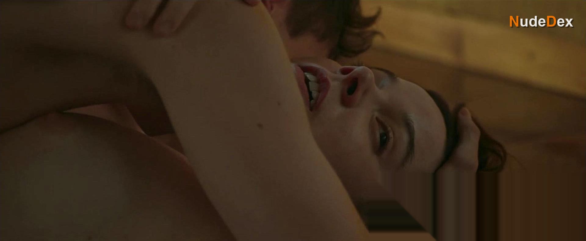 Luciana Grasso in Vera And The Pleasure Of Others, photo 33