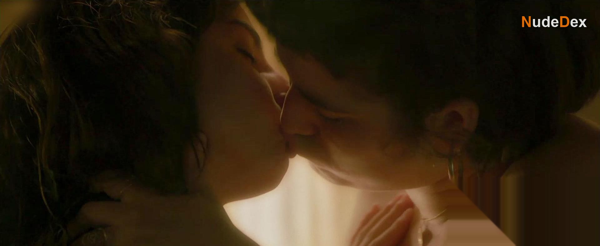 Luciana Grasso in Vera And The Pleasure Of Others, photo 38