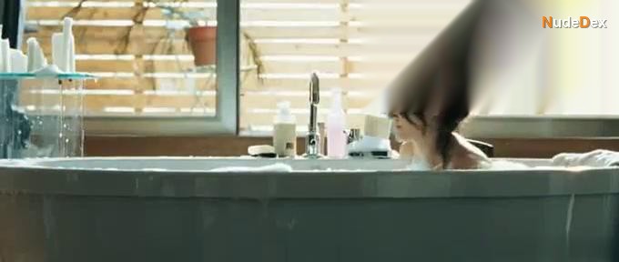 Lucie Laurier in Nitro, photo 1