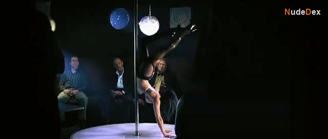 Lucie Laurier in Nitro, photo 6