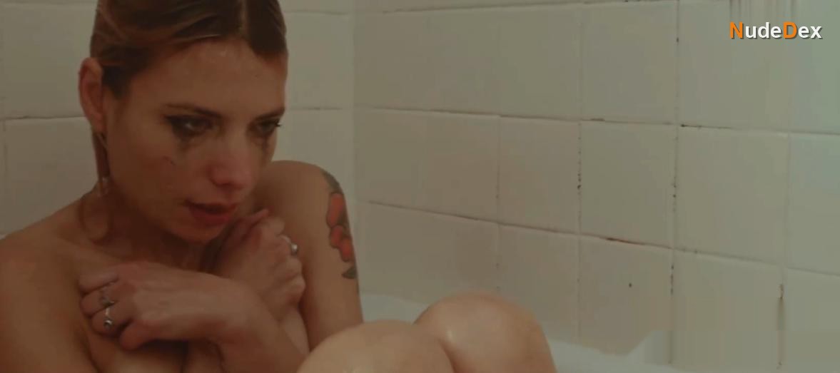 Lucy Diamante in Love Kills, photo 12