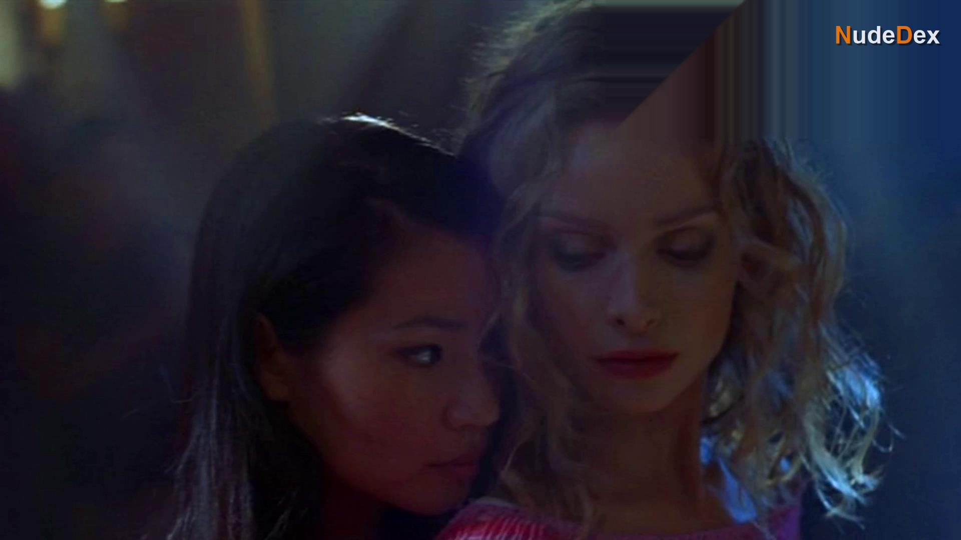 Lucy Liu in Ally Mcbeal, photo 6
