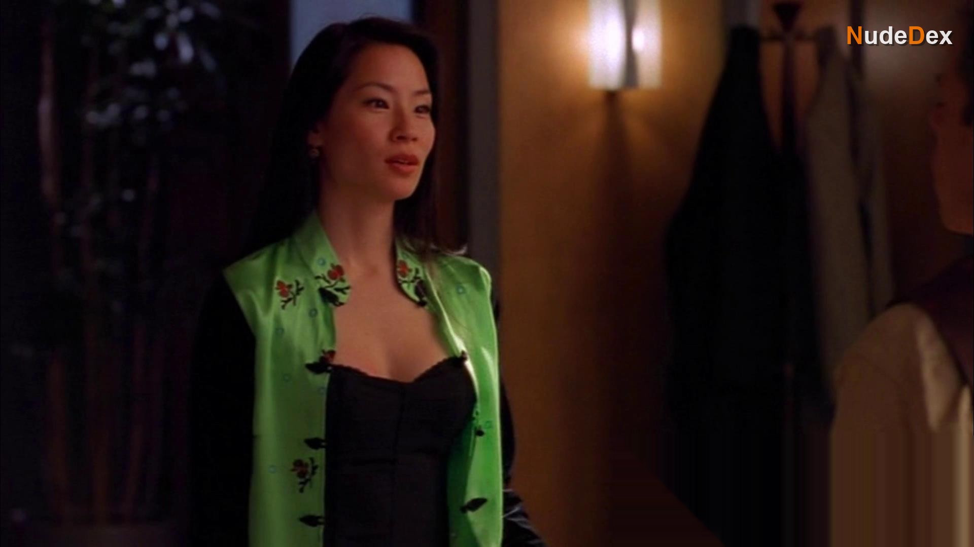 Lucy Liu in Ally Mcbeal, photo 49
