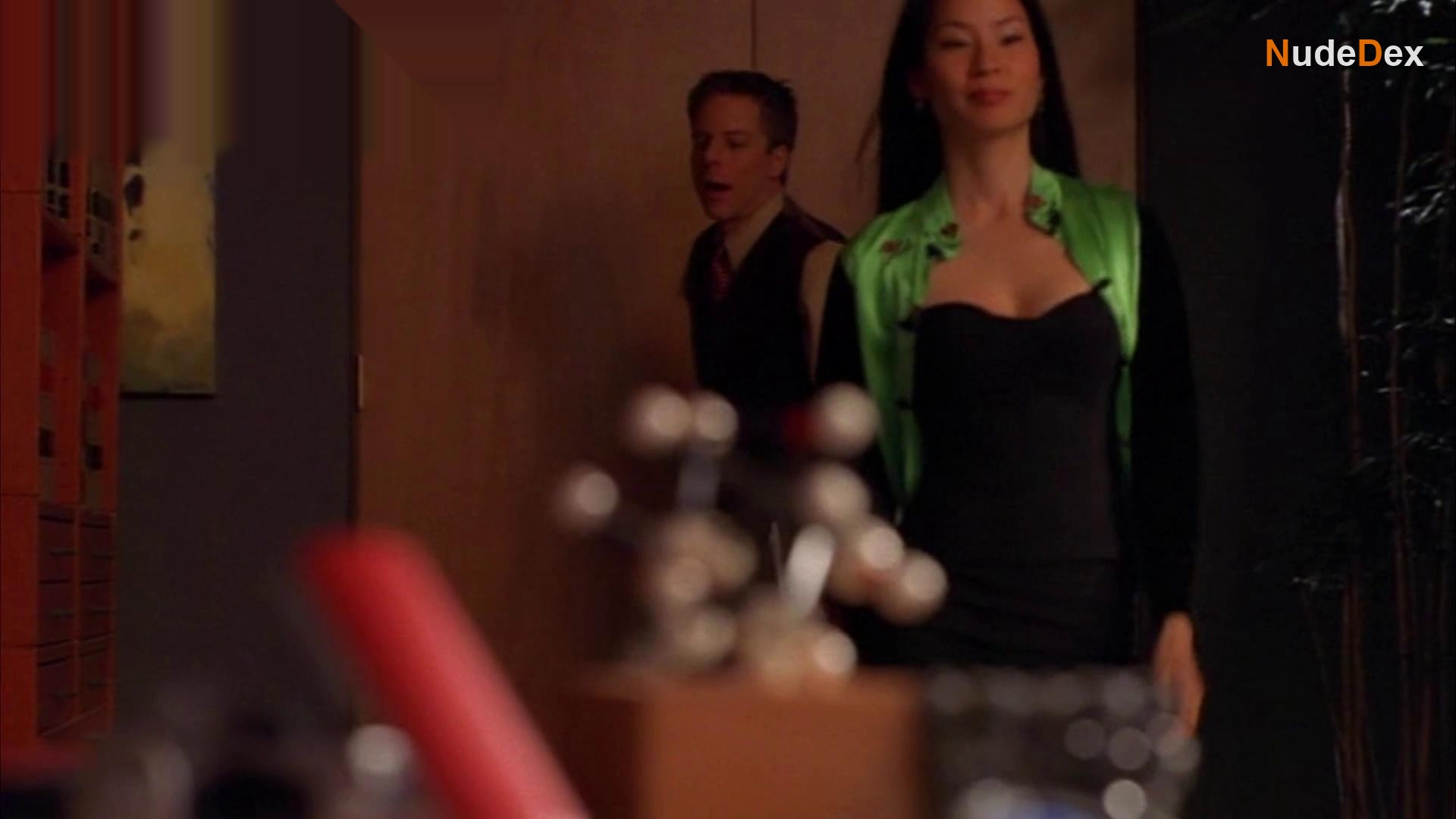 Lucy Liu in Ally Mcbeal, photo 64