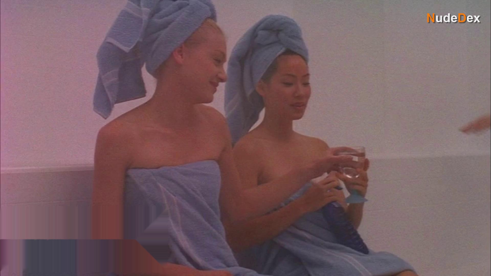 Lucy Liu in Ally Mcbeal, photo 80