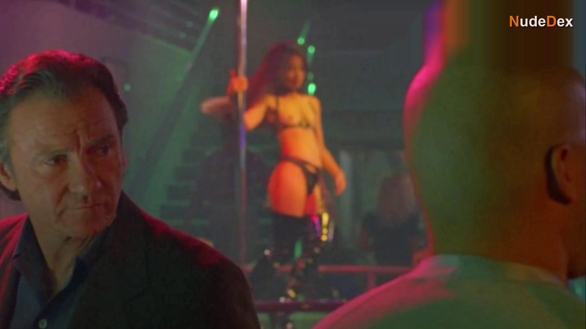 Lucy Liu in City Of Industry, photo 5