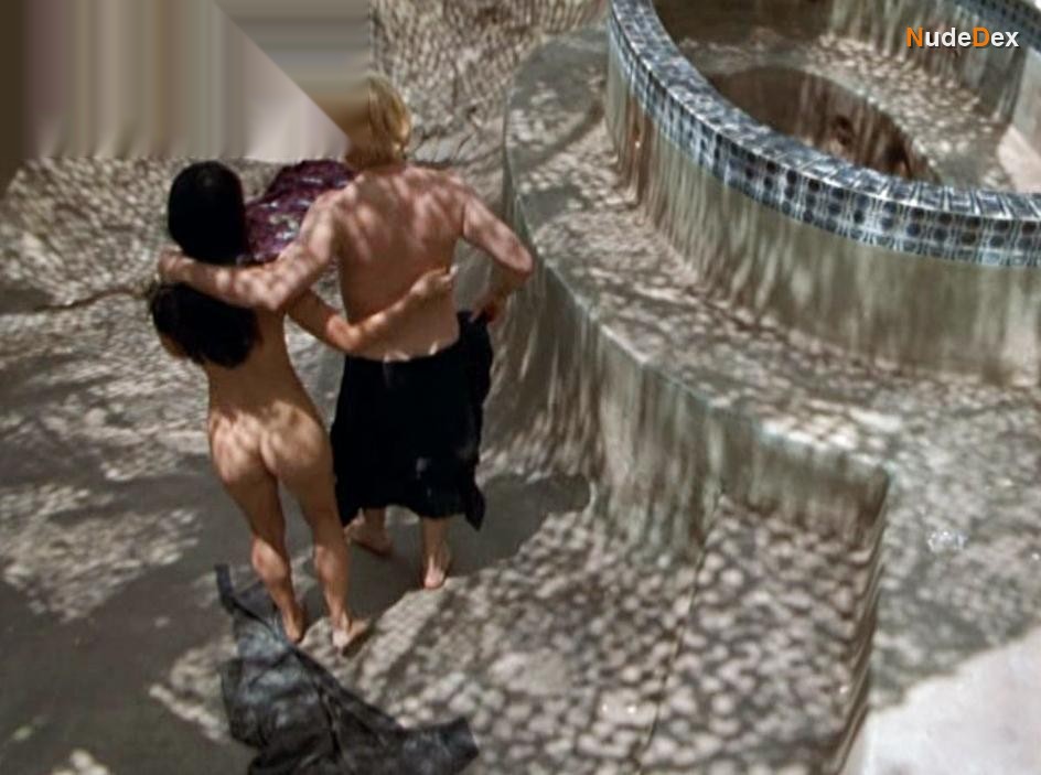 Lucy Liu in Flypaper, photo 2