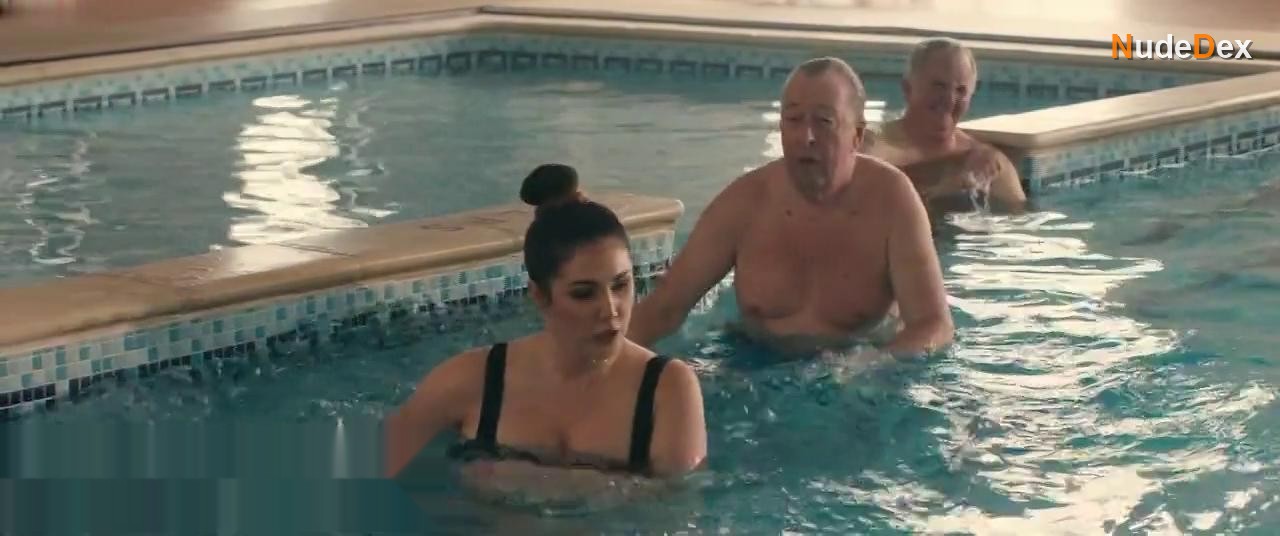 Lucy Pinder in Me, Myself And Di, photo 4