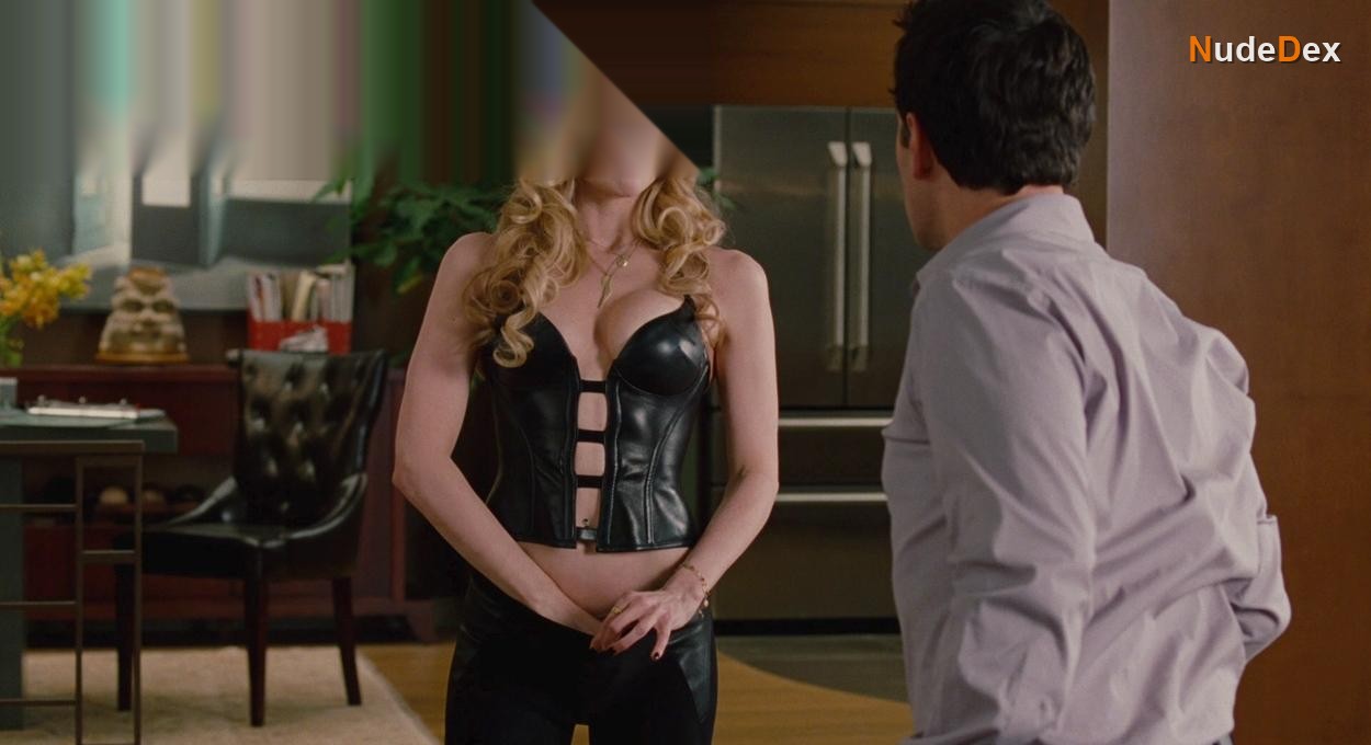 Lucy Punch in Dinner For Schmucks, photo 2