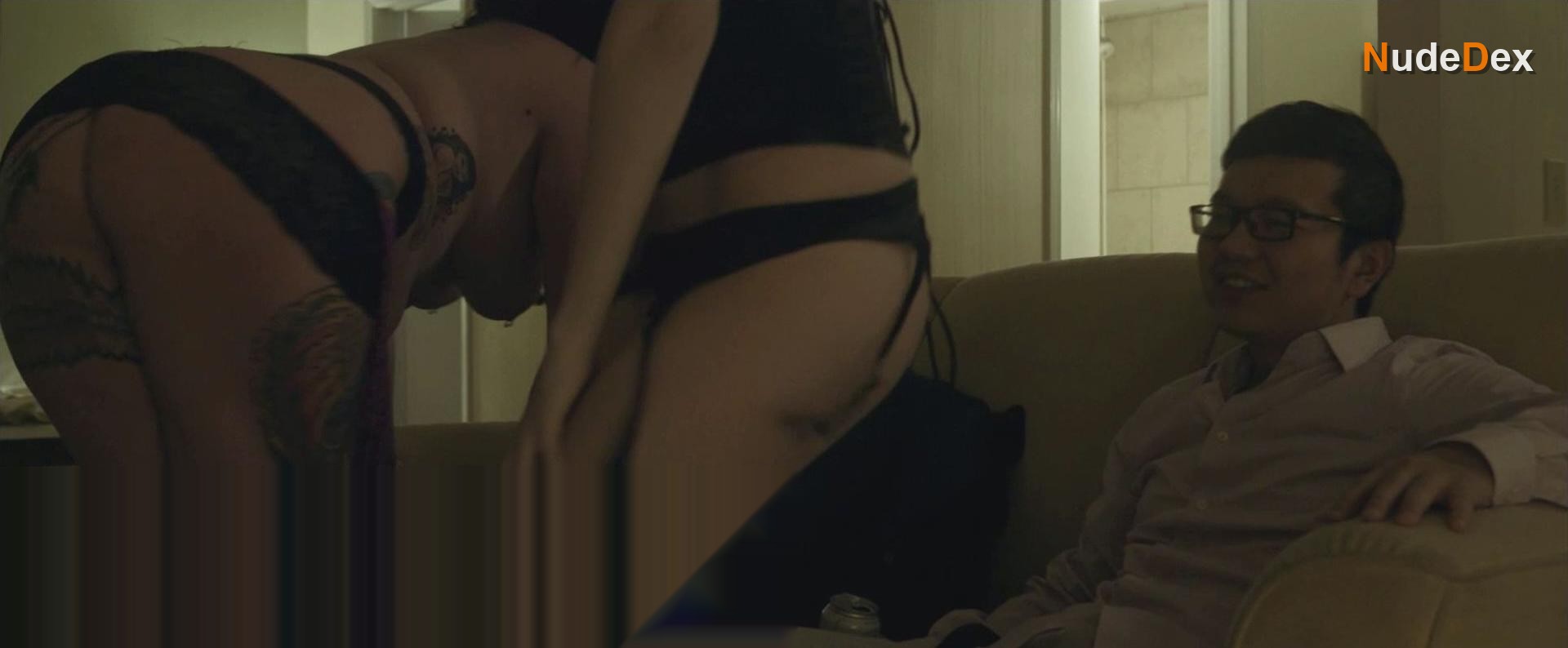 Lucy Von Trapp in Hello Gangster, photo 9
