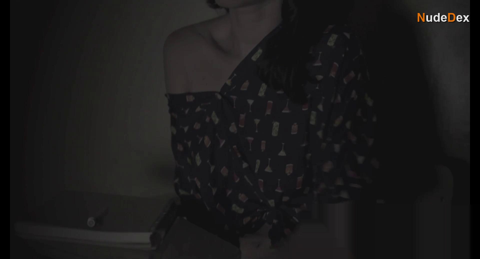 Luiza Braga in Just A Night, photo 4