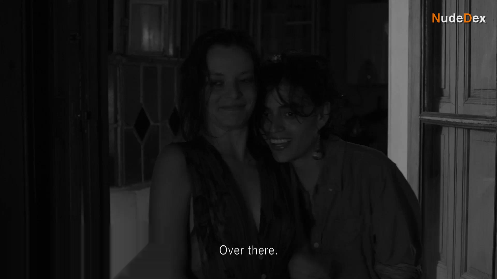 Luna Acosta in Strange Days, photo 5