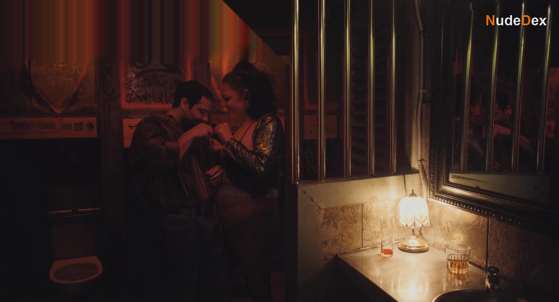 Lux Pascal in Queen Of Coal, photo 2
