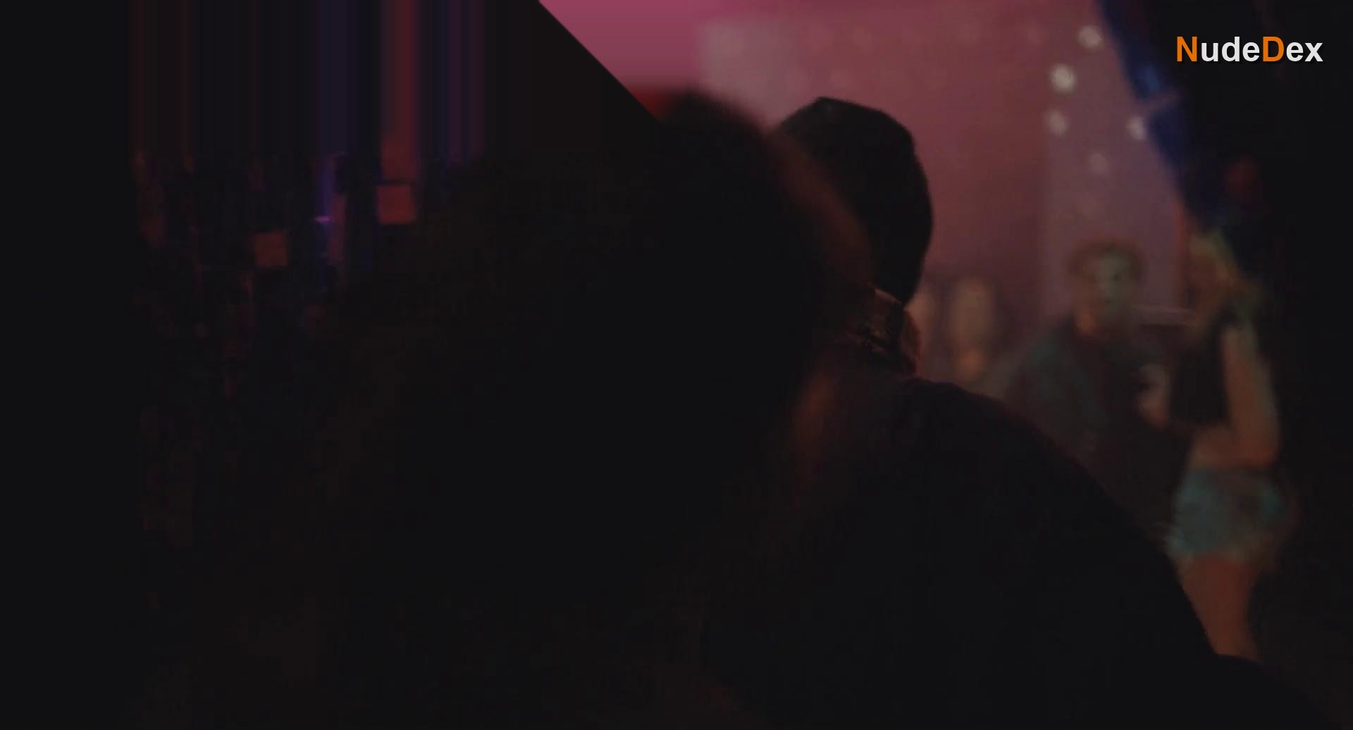 Lux Pascal in Queen Of Coal, photo 6