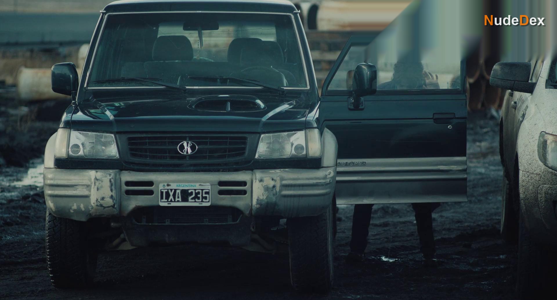Lux Pascal in Queen Of Coal, photo 7