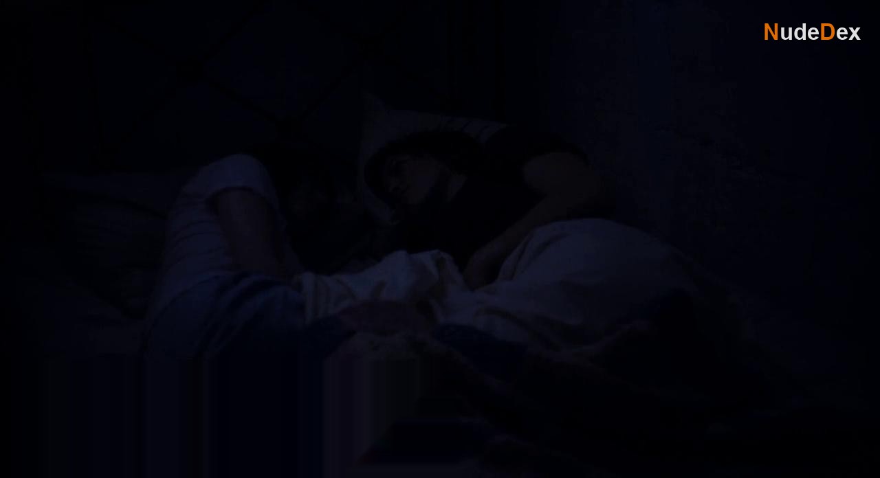 Lydia Bensky in In Passing, photo 13