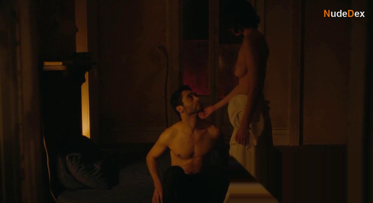 Lydia Bensky in In Passing, photo 16