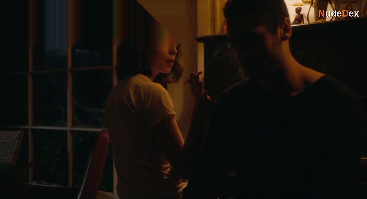 Lydia Bensky in In Passing, photo 23
