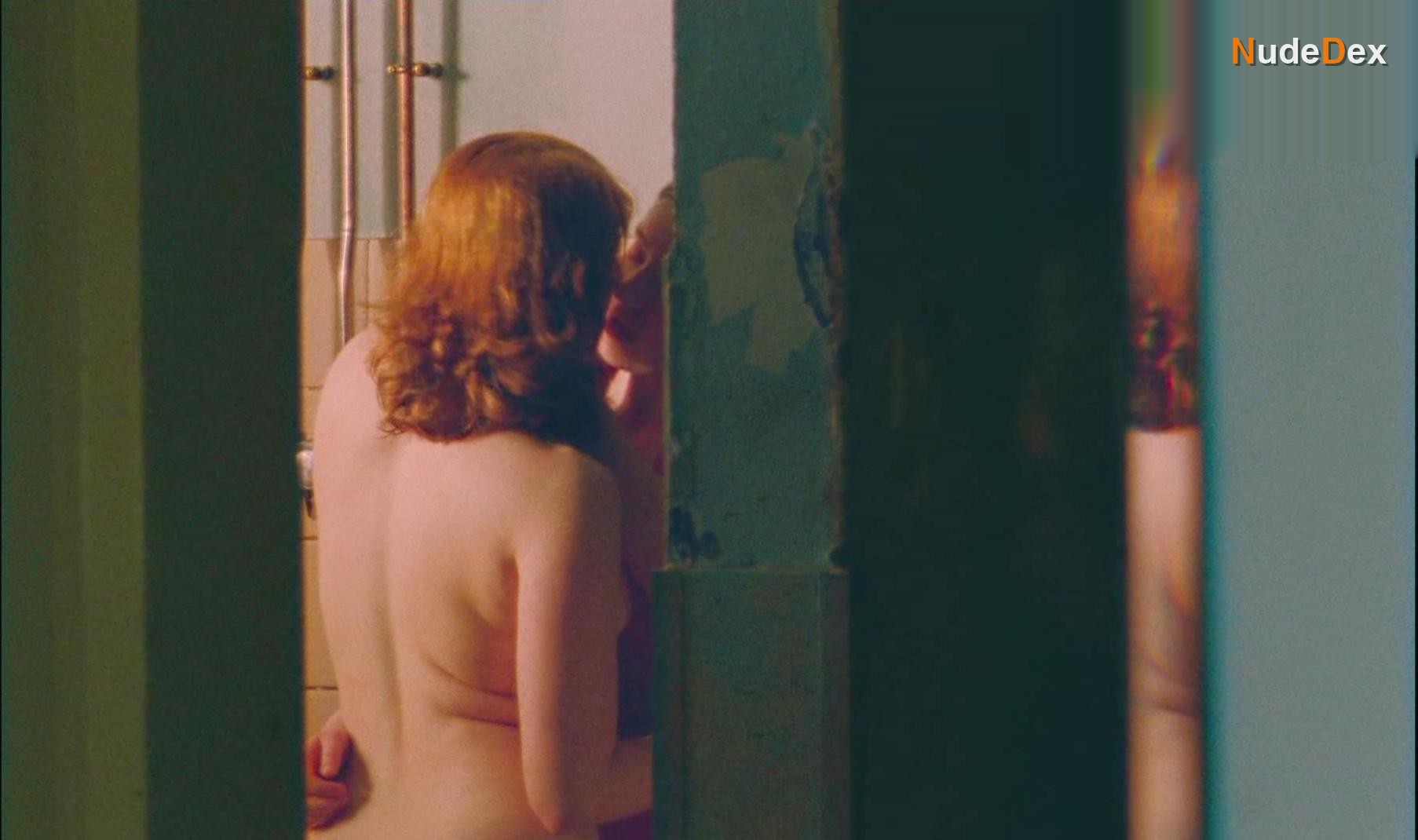 Lydia Page in Blue Jean, photo 1