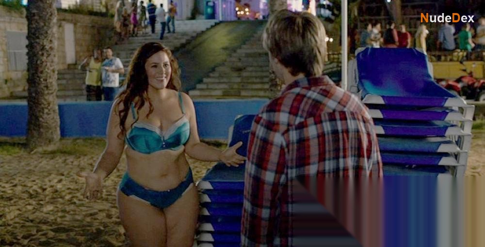 Lydia Rose Bewley in The Inbetweeners Movie, photo 2
