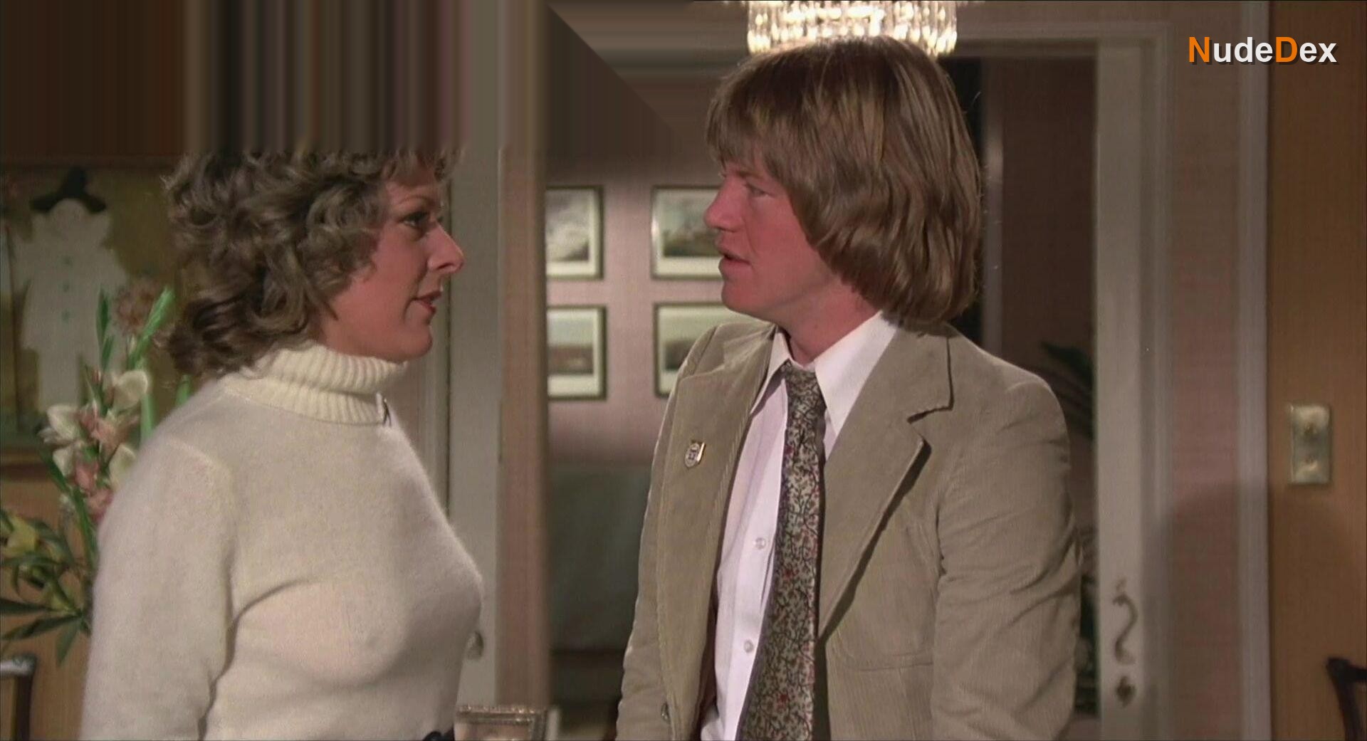 Lynda Bellingham in Confessions Of A Driving Instructor, photo 4