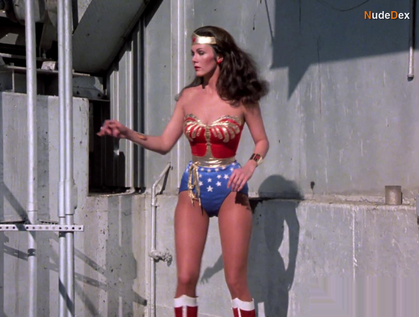 Lynda Carter in Wonder Woman, photo 57
