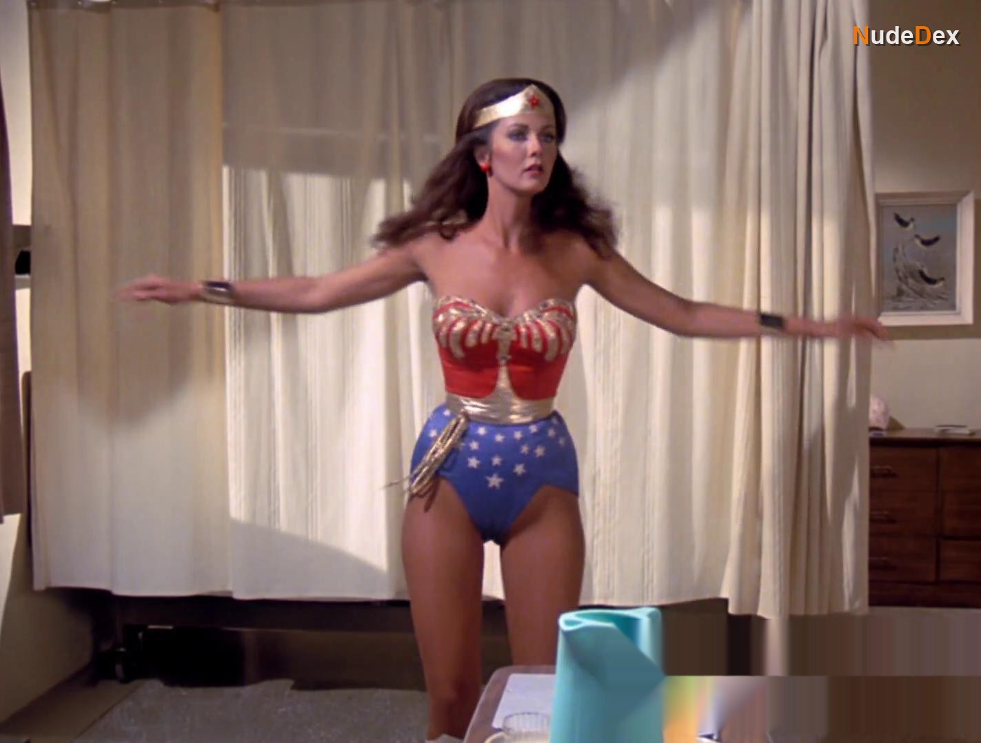 Lynda Carter in Wonder Woman, photo 58