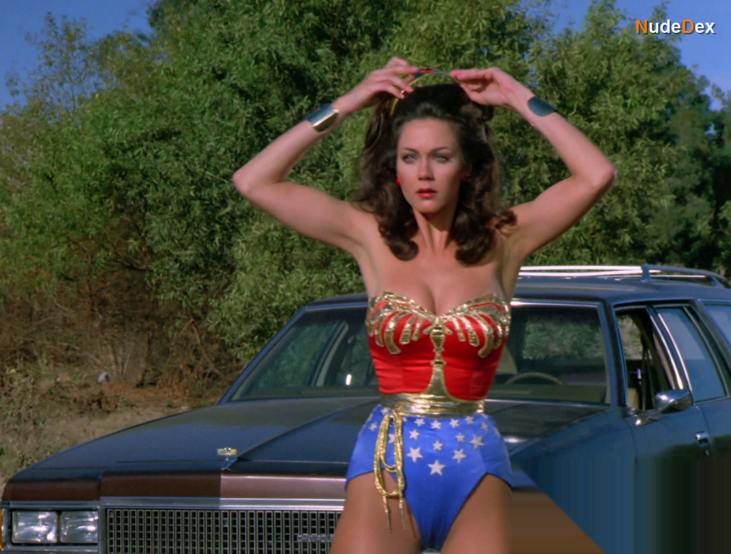 Lynda Carter in Wonder Woman, photo 61