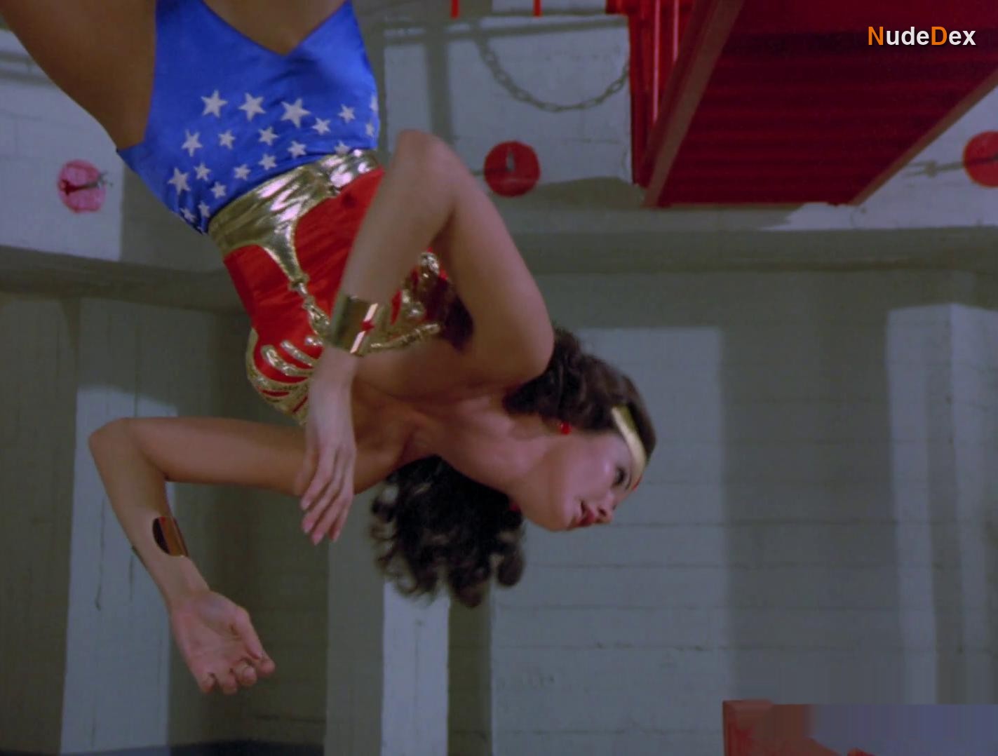 Lynda Carter in Wonder Woman, photo 89
